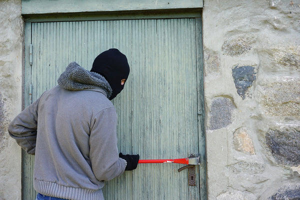 75 Easy Self Defense Tips You and Your Loved Ones Can Do Today!